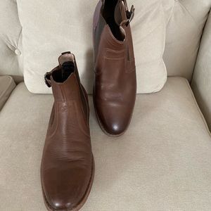 Florsheim Brown Chukka Boots